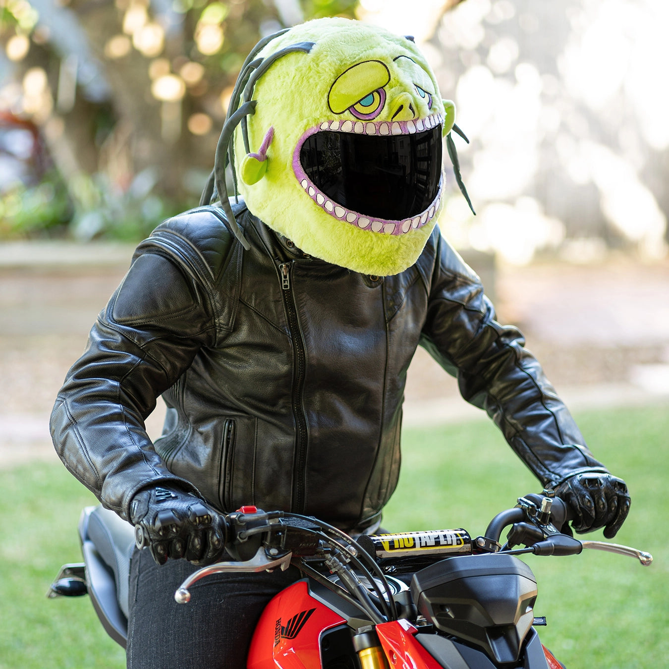 creative motorcycle helmets pictures Motorcycle Helmet Cover - Zombie