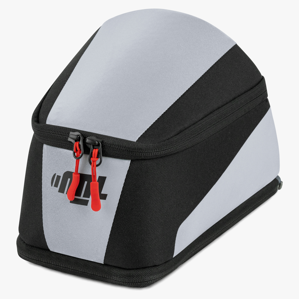 A tail bag without compromise.