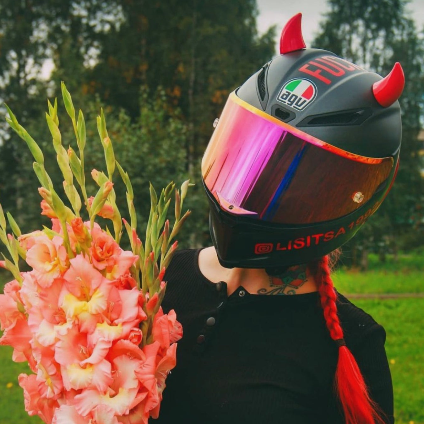 bike helmet with antlers Small Horns Red