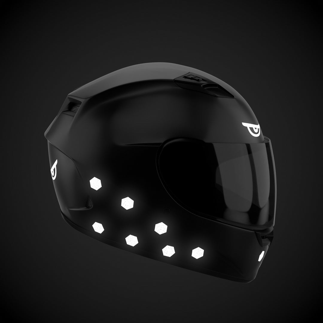 How to put a reflective strip on a helmet motorcycle? – Shark Helmets How to put a reflective strip on a helmet motorcycle? – Shark Helmets