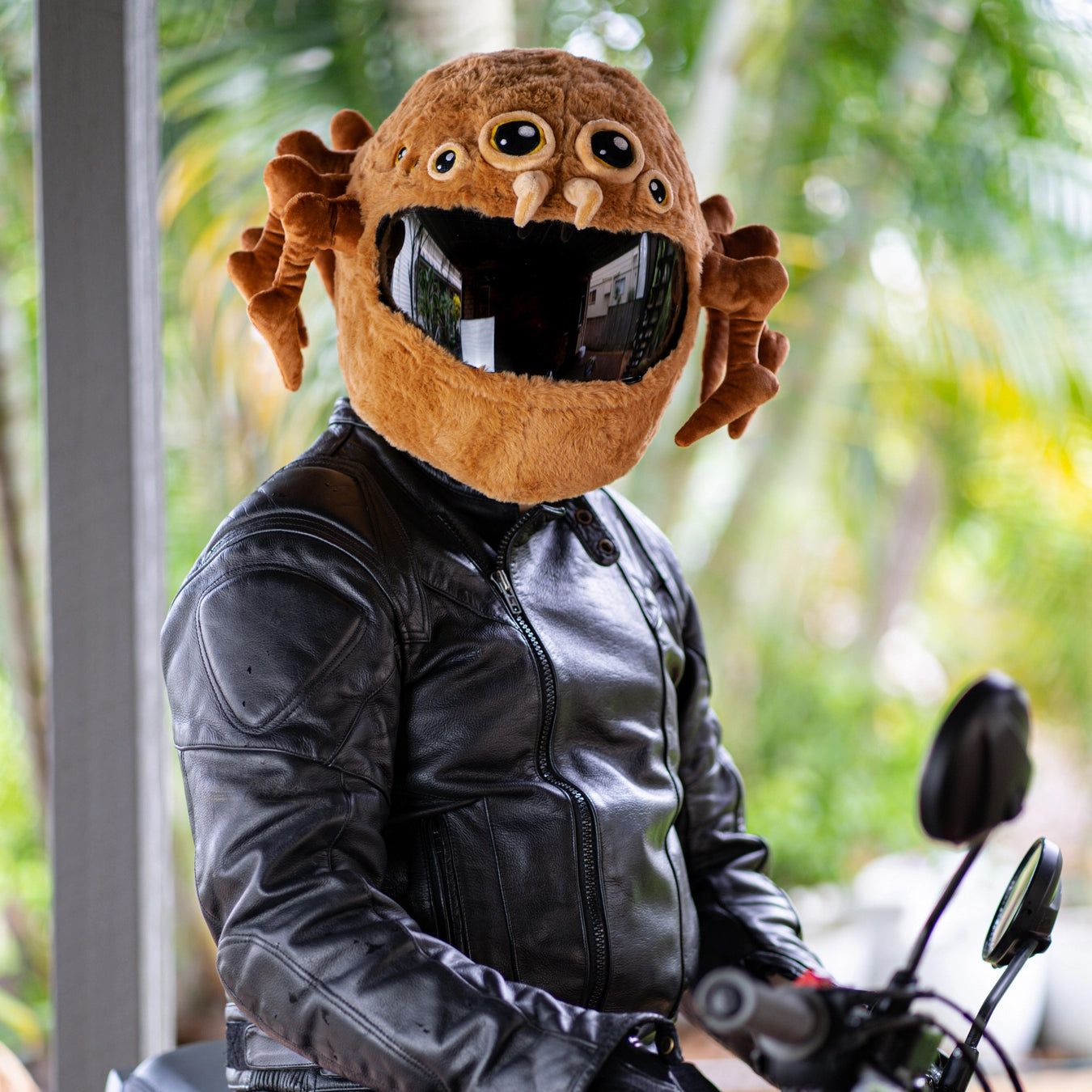 giant spider on wall motorcycle helmet Motorcycle Helmet Cover - Spider