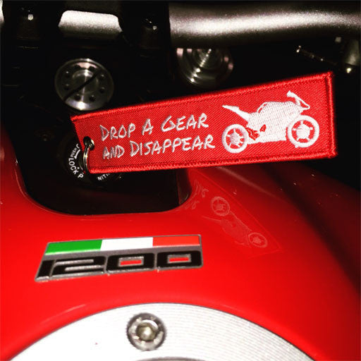 drop a gear and disappear schlüsselanhänger Drop A Gear And Disappear - Red Motorcycle Keychain